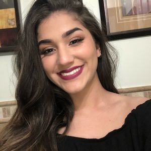 Meet your Posher, Andrea